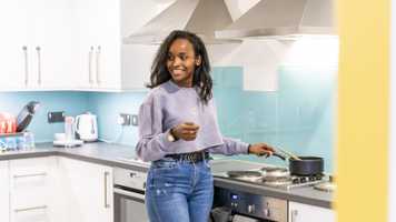 Single En Suite Kitchen in Hickling House Accommodation